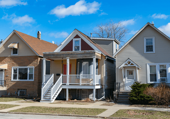 You May Not Want To Skip Over That House That’s Been Sitting on the Market